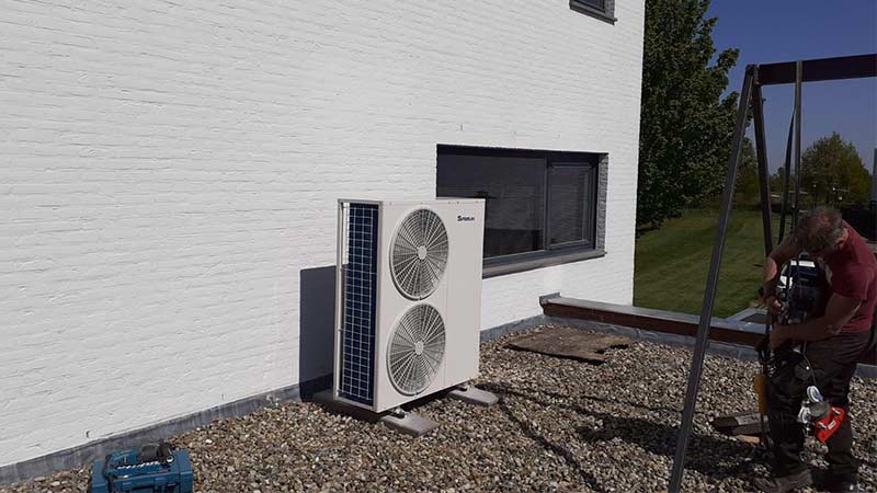 SPRSUN Проект инверторного теплового насоса постоянного тока в Нидерландах