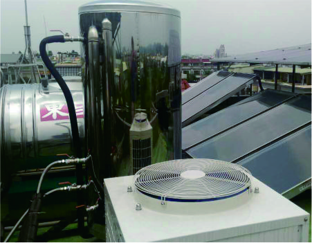 Воздушный тепловой насос, водонагреватель, оснащенный солнечными батареями